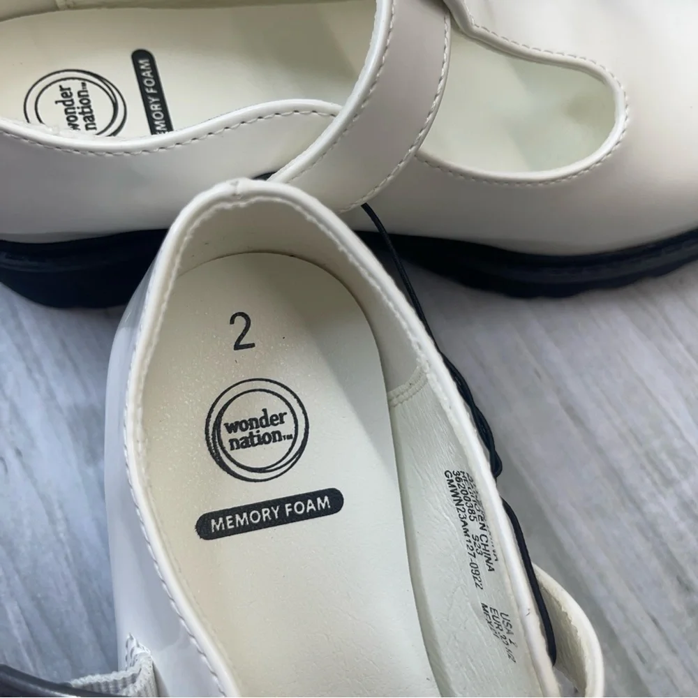 Wonder Nation White Black Soles Mary Jane Girl’s Shoe’s Memory Foam Insoles New